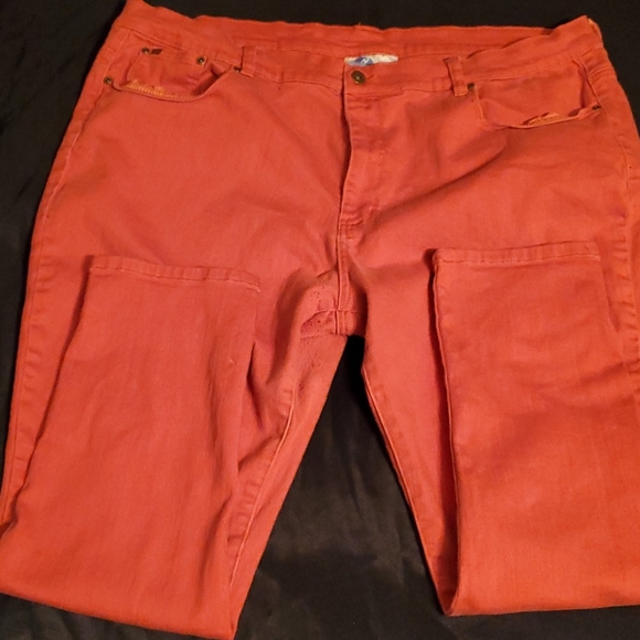 Burnt orange DG2 jeans - Picture 1 of 3